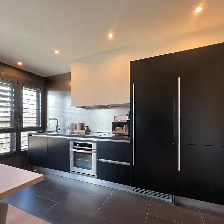 U-nique Pau Claris Ii Barcelona